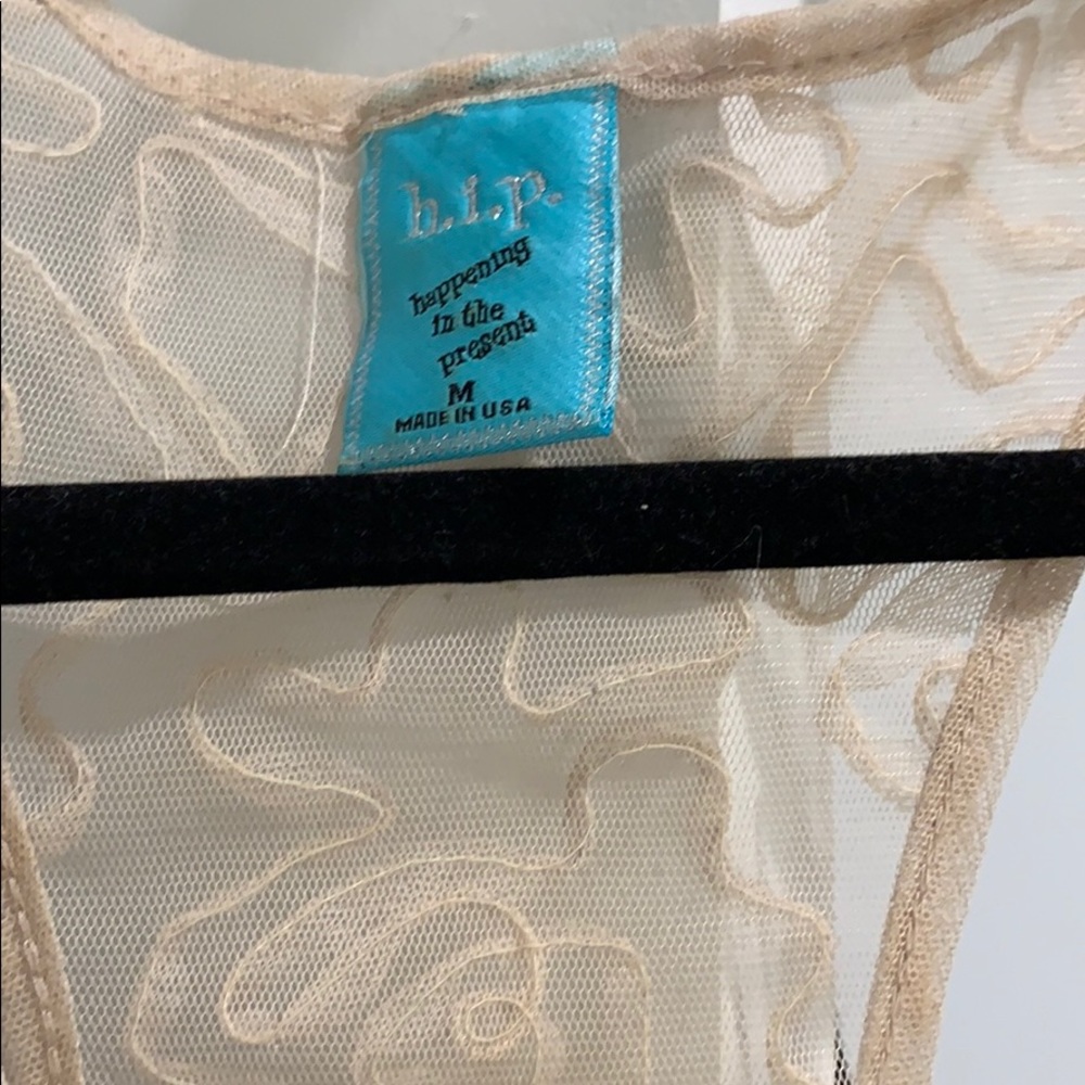 HIP top - Picture 2 of 3